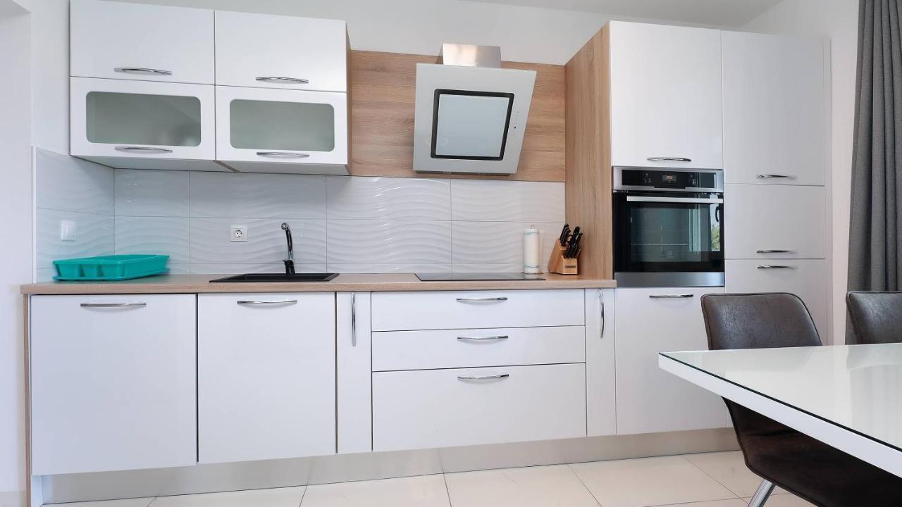 Apartmani "Villa Barbara" Novalja Ngoại thất bức ảnh
