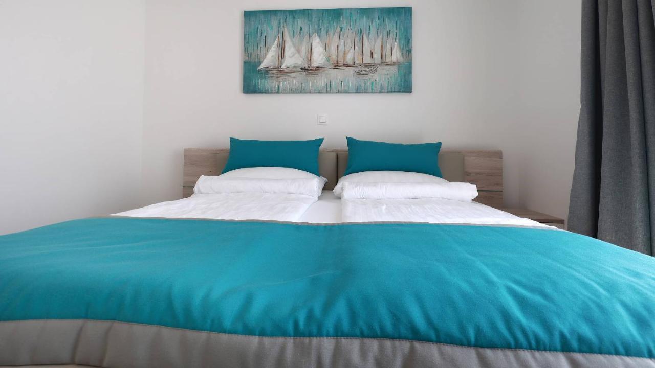 Apartmani "Villa Barbara" Novalja Ngoại thất bức ảnh