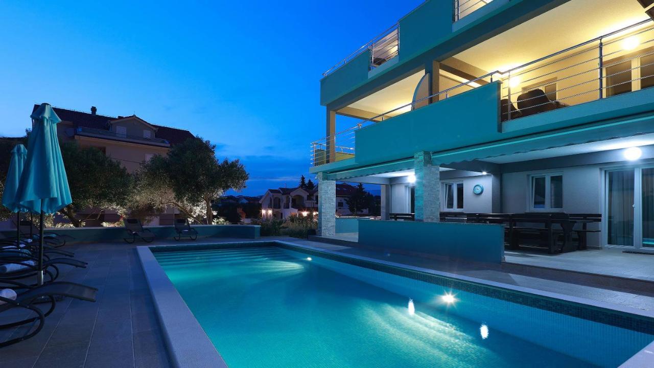 Apartmani "Villa Barbara" Novalja Ngoại thất bức ảnh