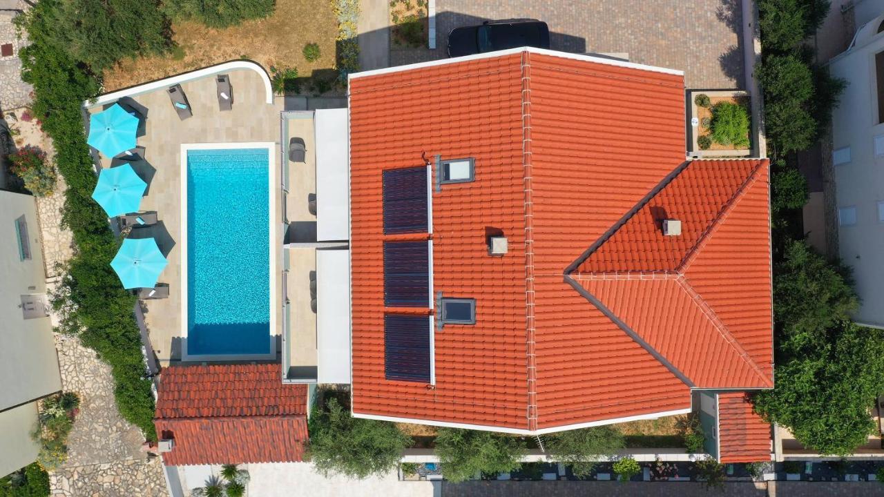 Apartmani "Villa Barbara" Novalja Ngoại thất bức ảnh