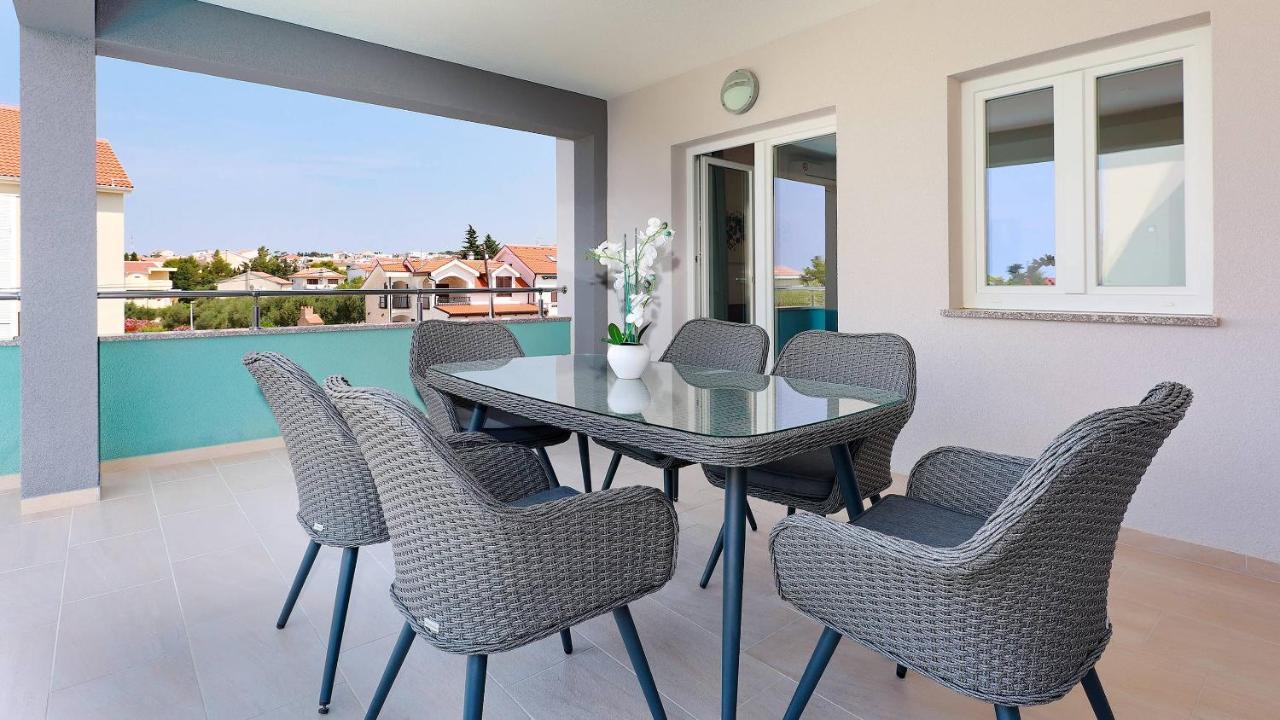 Apartmani "Villa Barbara" Novalja Ngoại thất bức ảnh