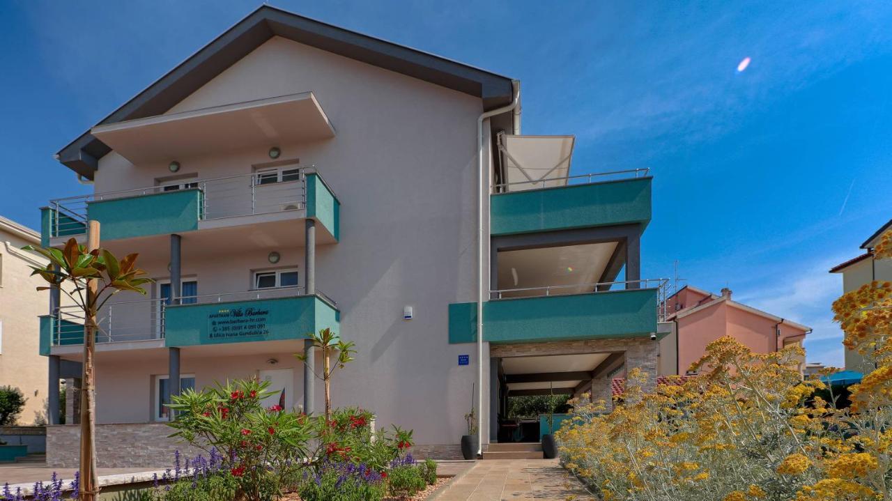 Apartmani "Villa Barbara" Novalja Ngoại thất bức ảnh