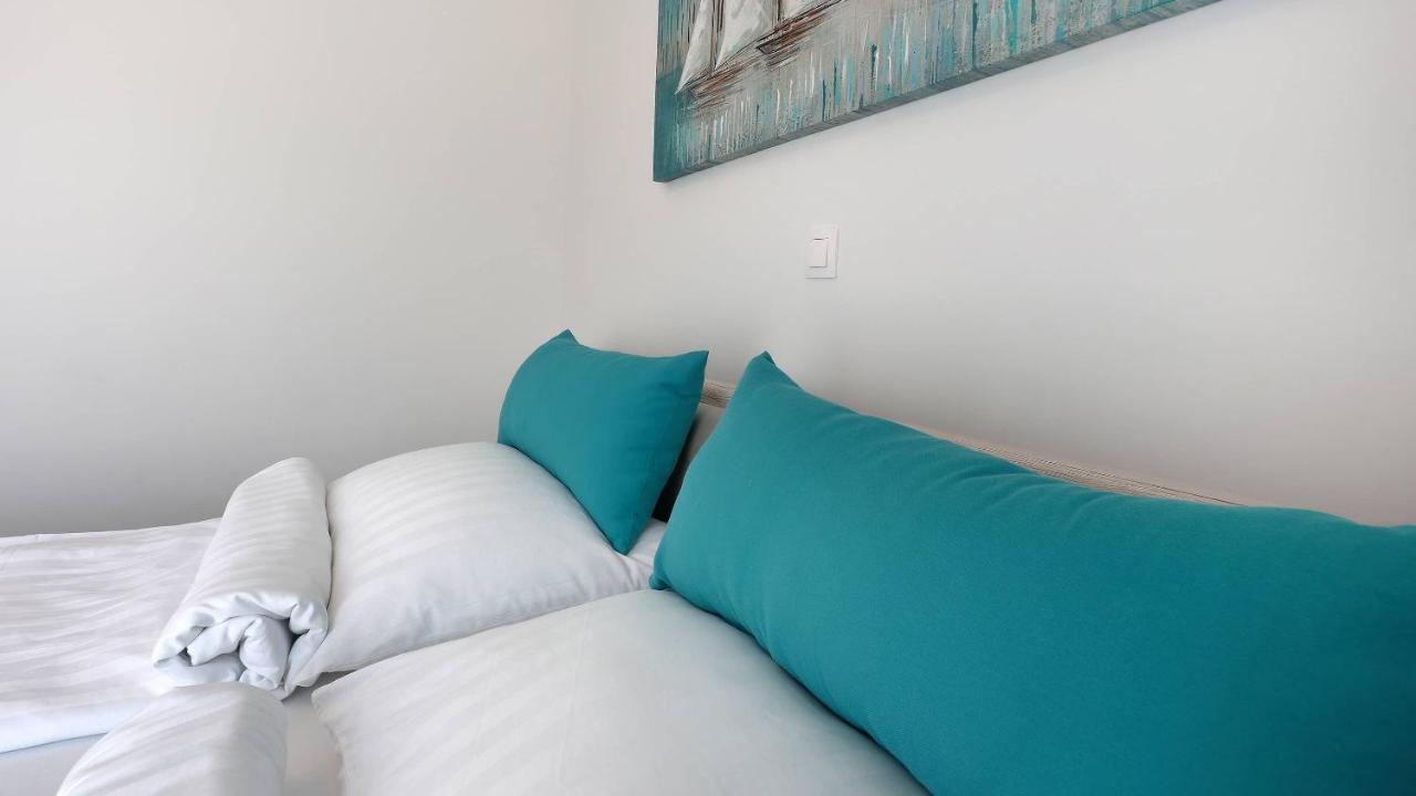 Apartmani "Villa Barbara" Novalja Ngoại thất bức ảnh